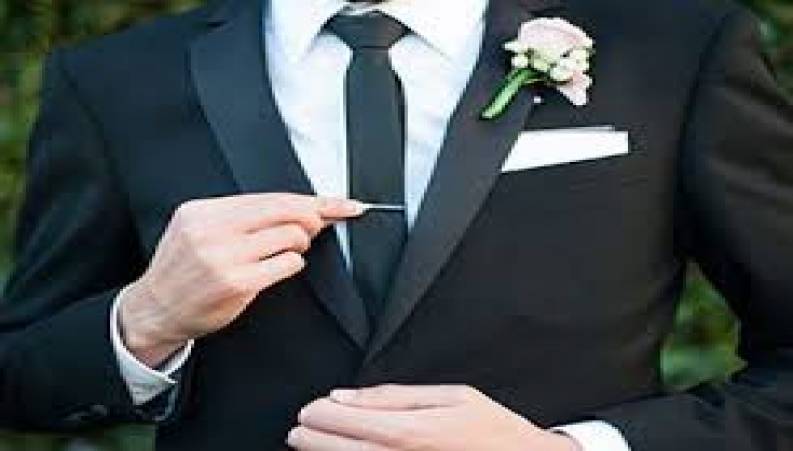 آموزش بستن کروات روش دو گره 6