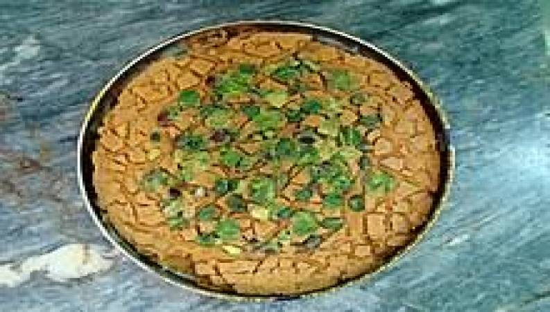 طرز تهیه ی سوهان عسلی