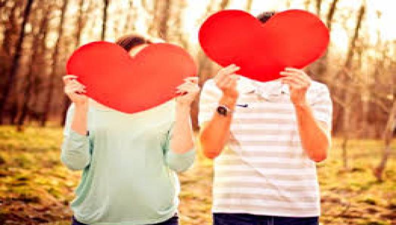 چرا زن ها به منشی های همسرانشان حساس اند؟