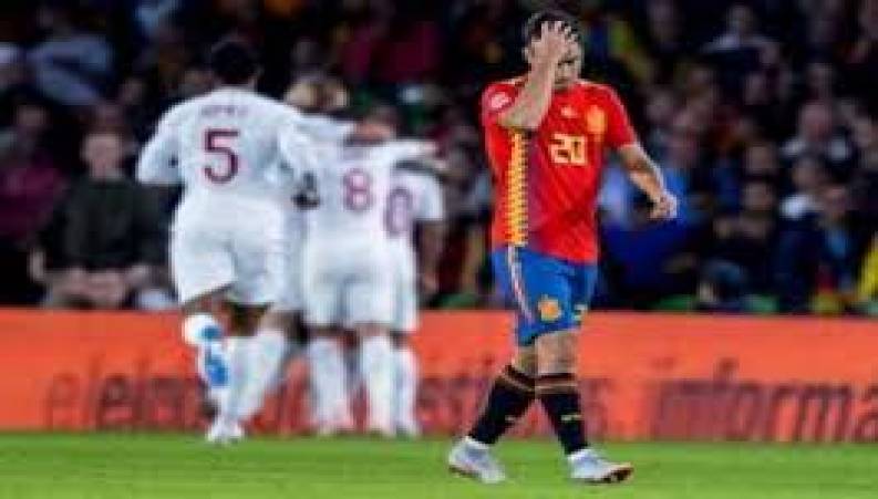 خلاصه ی بازی انگلیس - اسپانیا