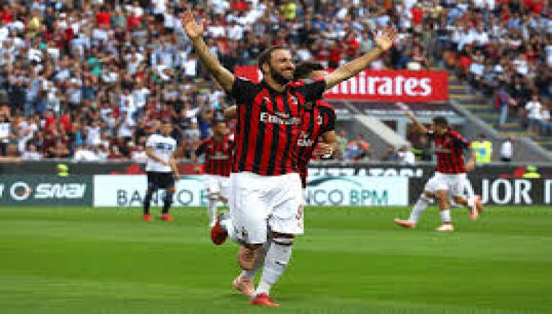 خلاصه ی بازی آث میلان - المپیاکوس