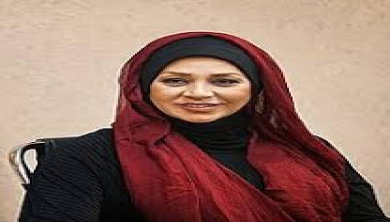 نسرین مقانلو  در مراسم تقدیر از رضا رویگری