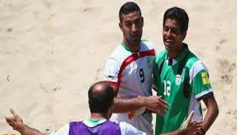 گزارش بسیار جالب گزارشگر روی گل بهزادپور