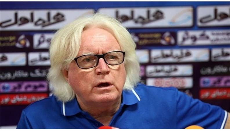 برخورد زشت شفر با خبر نگاران 