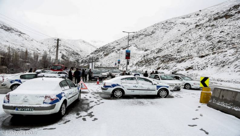 تصادف وحشتناک در جاده ی برفی