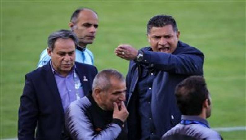 واکنش تند علی دایی نسبت به مدیران سایپا