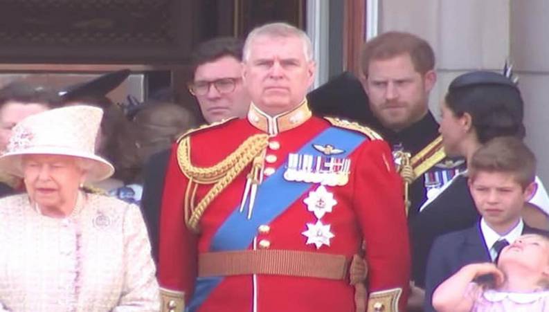 جشن تولد باشکوه ملکه انگلیس