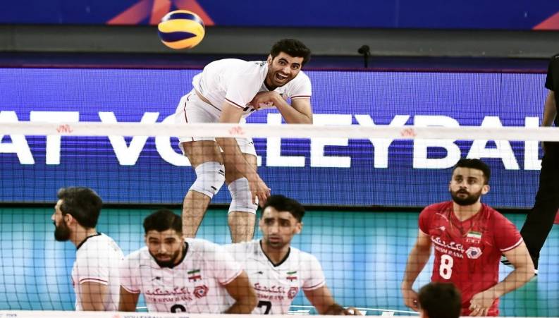حرکت فوق زیبای سعید معروف در والیبال مقابل ایتالیا