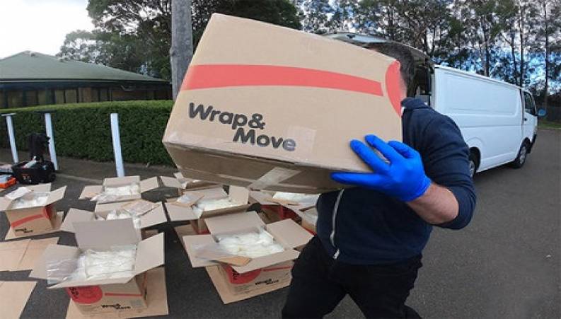 تصادف ون قاچاقچیان با ماشین پلیس