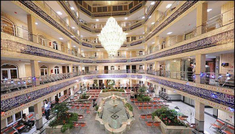 در قم حوزه های علمیه لاکچری وجود دارد ببینید 