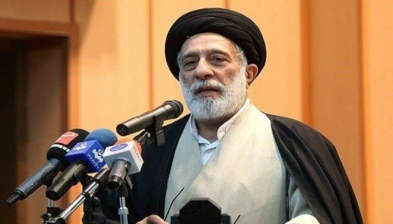 حجت‌الاسلام هادی خامنه‌ای برادر رهبر انقلاب در راهپیمایی 22 بهمن