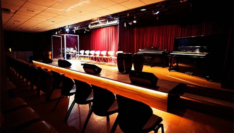 خبر غم انگیز برای دختر نوجوان در مسابقه زنده استعدادیابی 