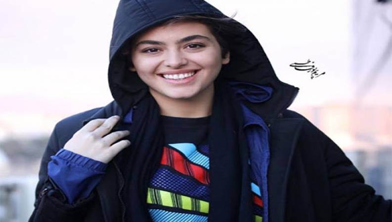 اظهار نظر عجیب و جنجالی پیمان قاسم خانی درباره جنجال ریحانه پارسا 