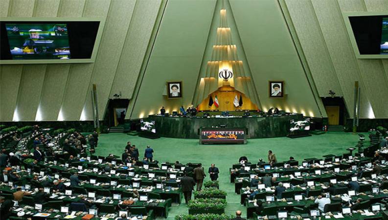 کاندید معروف به شلوار پلنگی در خیابان با حس یوزارسیف! 