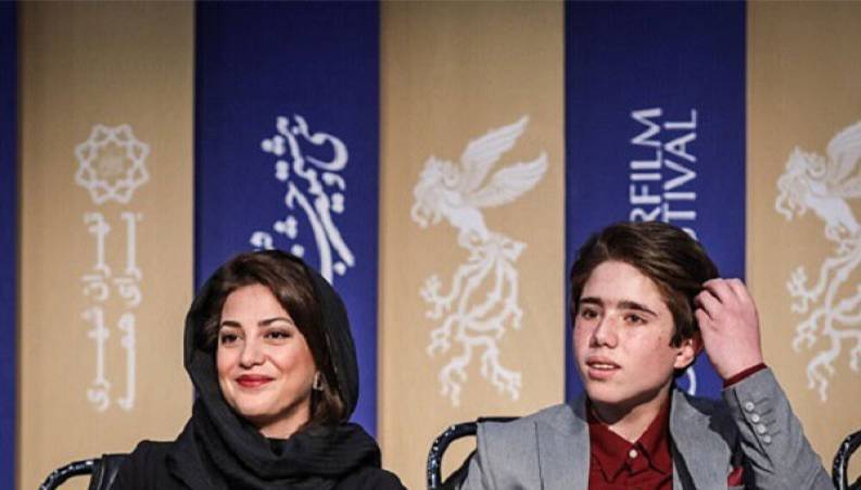 گریه طناز طباطبایی در نشست فیلم خورشید 