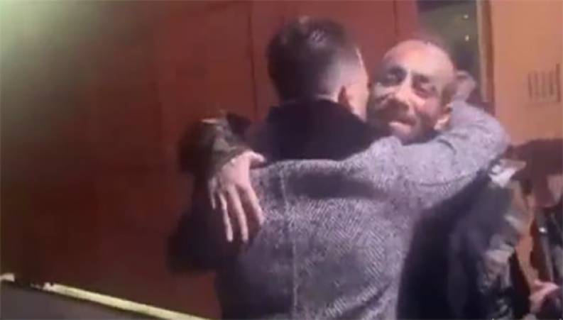 لحظه آزادی امیر تتلو از زندان؛ ماجرای بازداشت تتلو چه بود؟ 