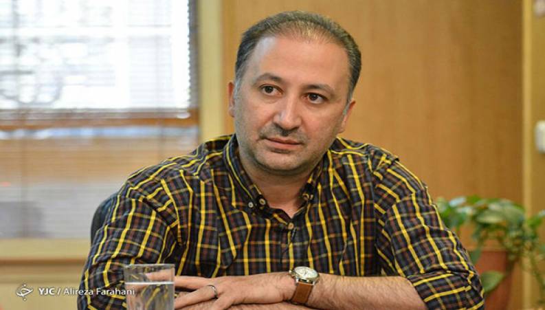 سورپرایز تولد برای محمد دلاوری در برنامه زنده