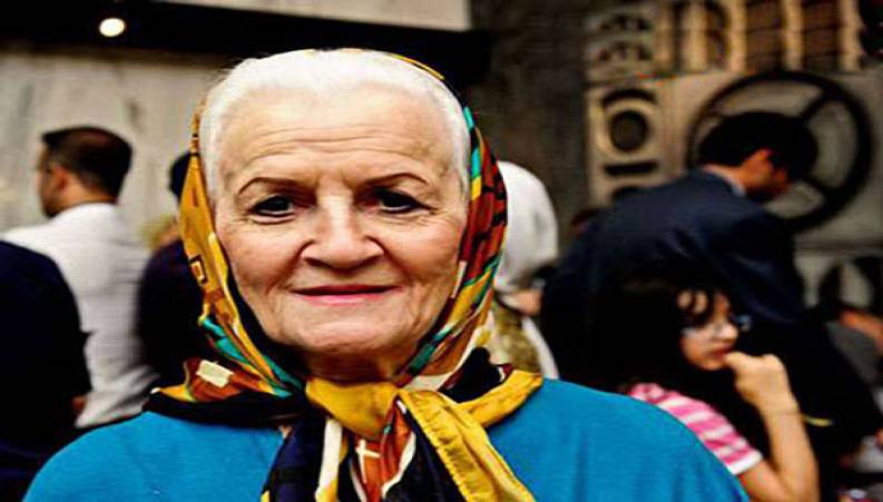  حرف های تکان دهنده ملکه رنجبر/دارم می میرم!