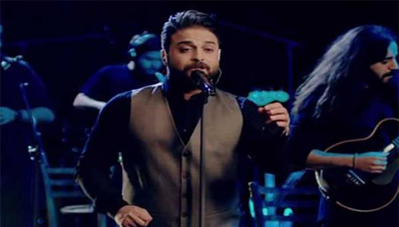 اجرای “زیبای بیتاب” در کنسرت احساس بابک جهانبخش 