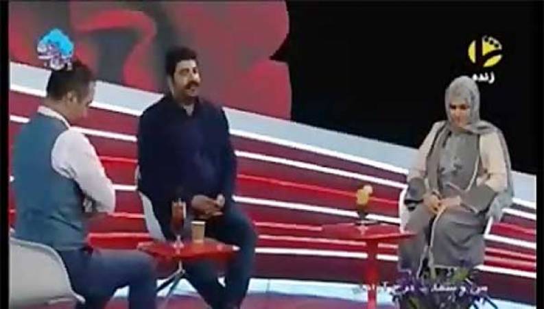 قرآن خواندن بهنام بانی با صوت زیبا در برنامه زنده تلویزیونی