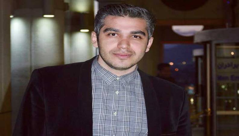  مجری بدون تعارف بعد از شکست کرونا جلوی دوربین رفت