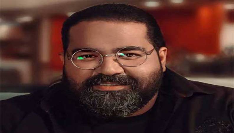 واکنش تند رضا صادقی در برنامه زنده به کارشناسی که میوه و گوشت نخورید