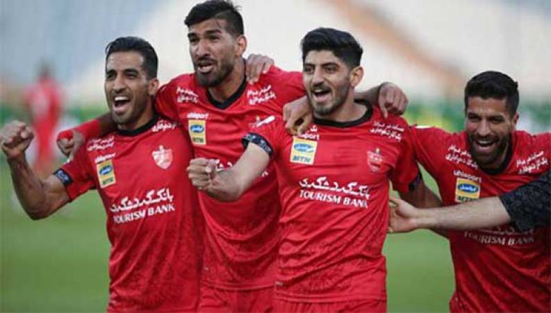 گل‌های اول و دوم پرسپولیس مقابل نساجی