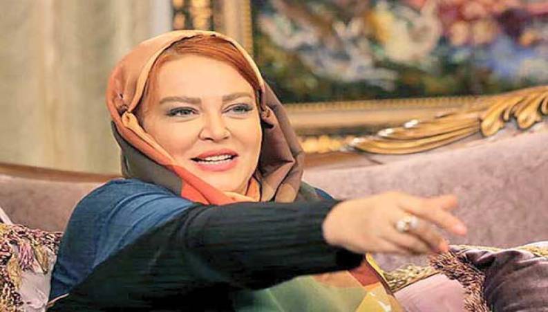 دوردور با هلی کوپتر بهاره رهنما در جزیره کیش!