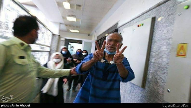 پدر بابک خرمدین: عذاب وجدان ندارم!