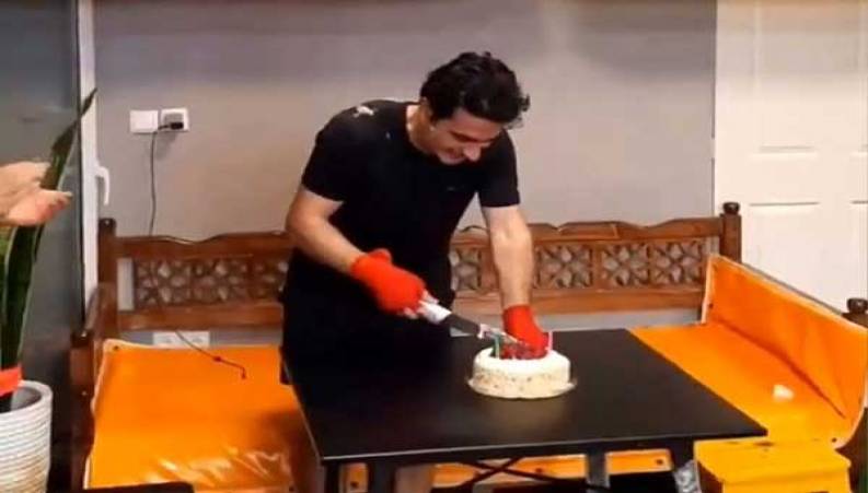 جشن تولد شاد همایون شجریان با صدای خواننده لس آنجلسی