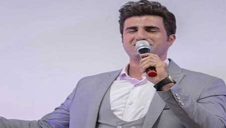 محسن لرستانی در ماشینش پس از آزادی از زندان