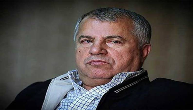 تزریق واکسن کرونا به علی پروین پیشکسوت فوتبال ایران