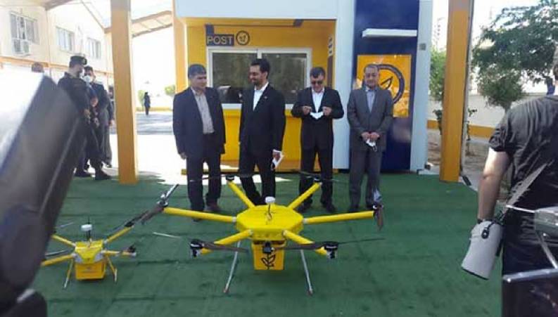 شروع به کار هادی و هدی ۲ پستچی هوشمند ایران در کیش