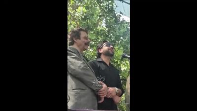 احسان خواجه‌امیری در مراسم بدرقه ایرج؛ آوازی که اشک‌ها را جاری کرد