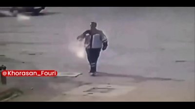 لحظه تلخ سرقت موبایل یک پاکبان در مشهد + فیلم