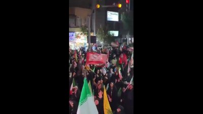 ادعای آقای پور علی: دو شب پیش رهبری نیم ساعت در تجمع شبانه حضور داشتند