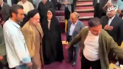 معجزه در بنیاد باران؟ خاتمی با عصا آمد، اما بدون عصا رفت! | خاتمی امروز با عصا ظاهر شد اما…