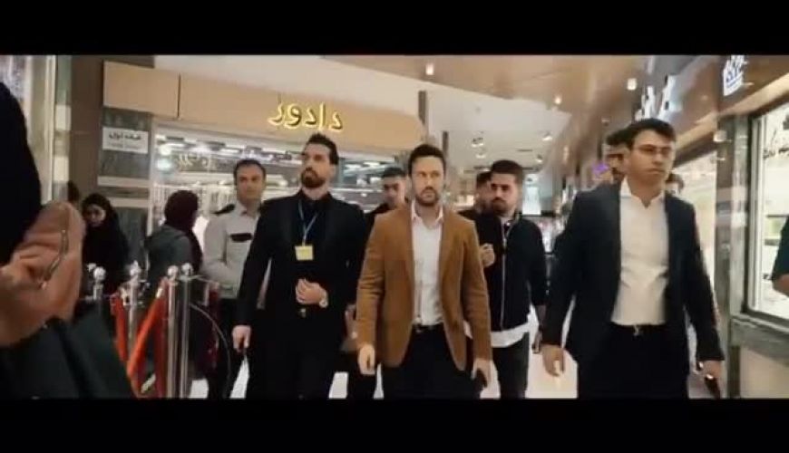 افتتاح گالری جواهرات شاهرخ استخری در گرگان با حضور همسرش