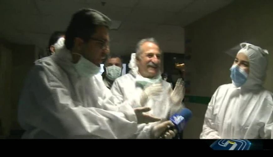 مهران رجبی طنزپرداز تلویزیون  به مناسبت روز پدر در بیمارستان کرونایی‌ها 