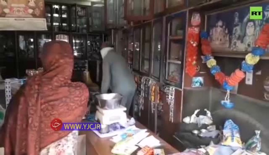 تنبیه خیابانی افرادی که قرنطینه را در هند نادیده می‌گیرند!