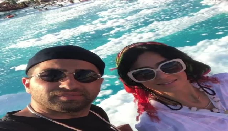 علی سخنگو و همسرش سارا نجفی پشت صحنه سریال دل در ترکیه