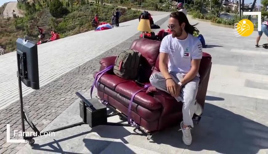 پروازخاص مربی پاراگلایدر با کاناپه و تلویزیون! 