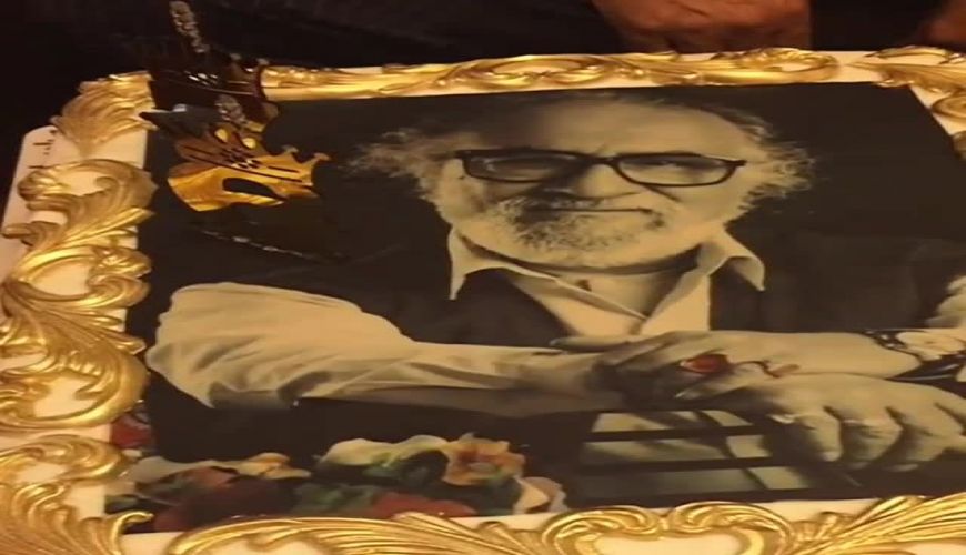 جشن تولد 76 سالگی داریوش ارجمند در کنار همسرش
