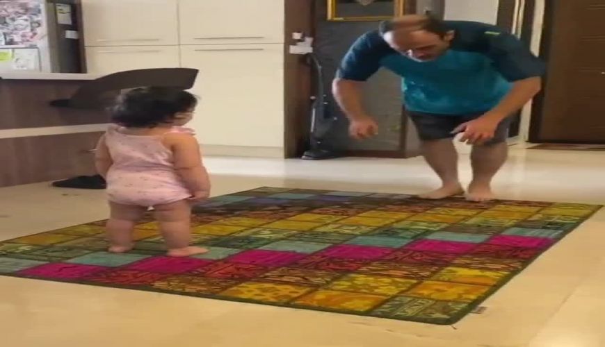 ورزش شنا پدر و دختری مهران غفوریان و دخترشون هانا