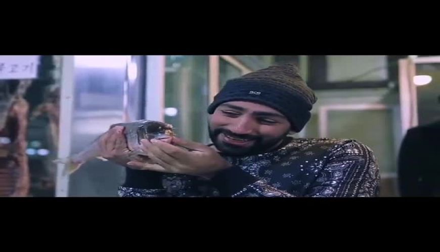 سلفی های عجیب سامان گوران زمان خرید از فروشگاهی بزرگ