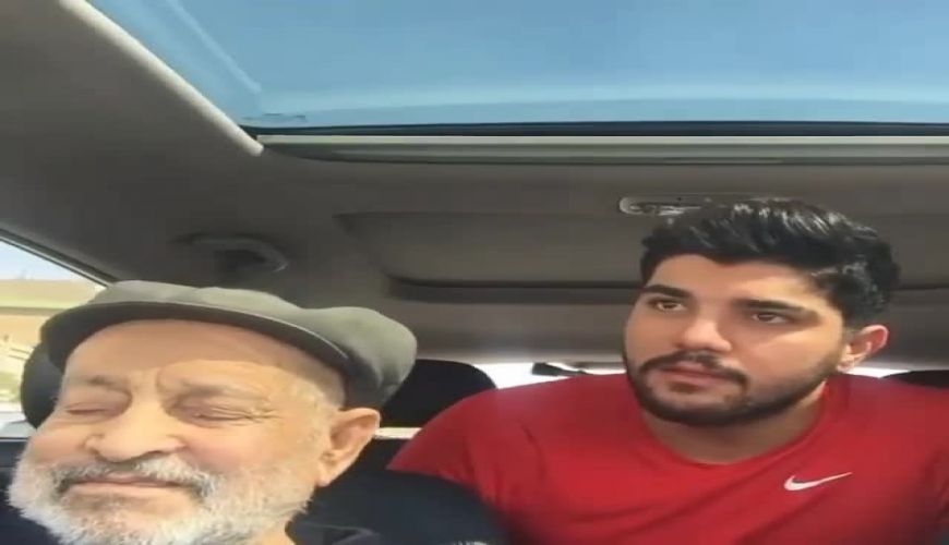 دور دور سینا مهراد و پدربزرگش در ماشینی لوکس و لاکچری