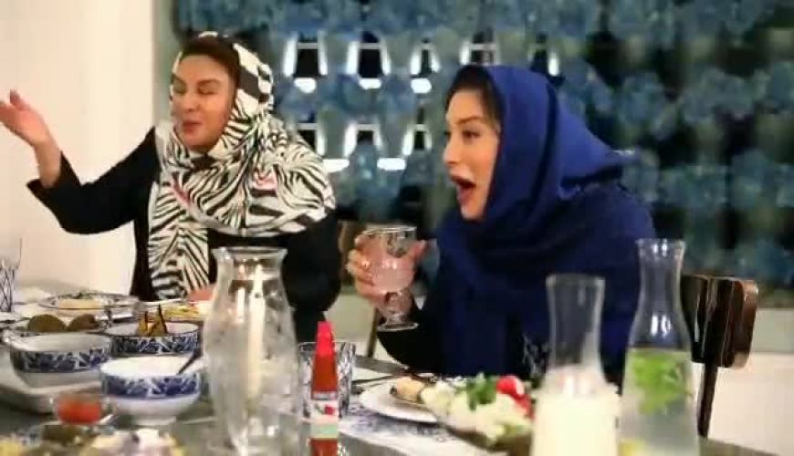 شیطنت‌های فریبا نادری بازیگر زن در برنامه مهمانی شام ايرانی