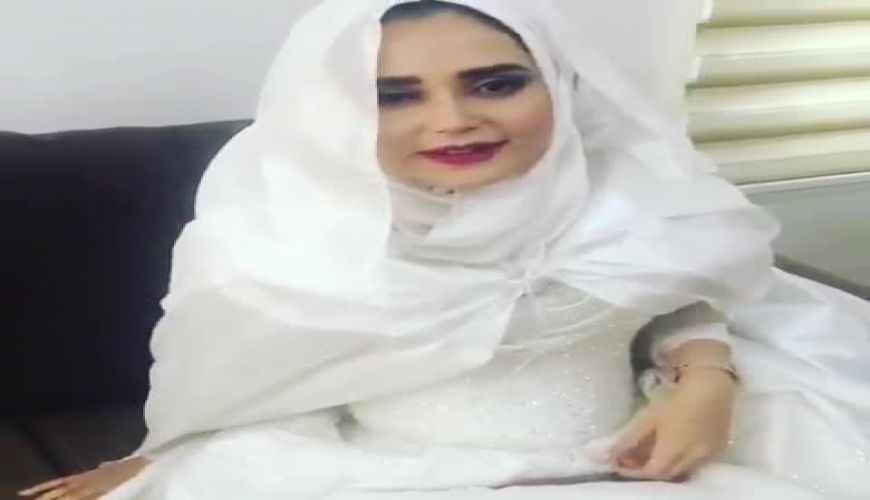 کیمیا گیلانی بازیگر و مجری تلویزیون با لباس عروس خاص