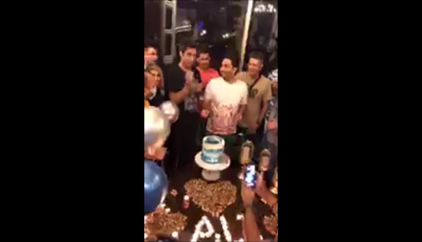 ویدیویی از جشن تولد علی سخنگو با حضور بازیگران دل
