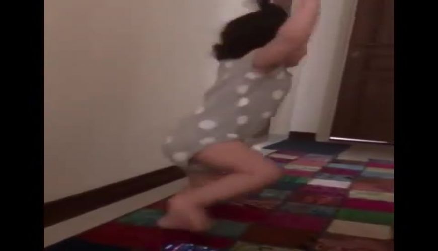 رقص هانا دختر مهران غفوریان با آهنگ شاد